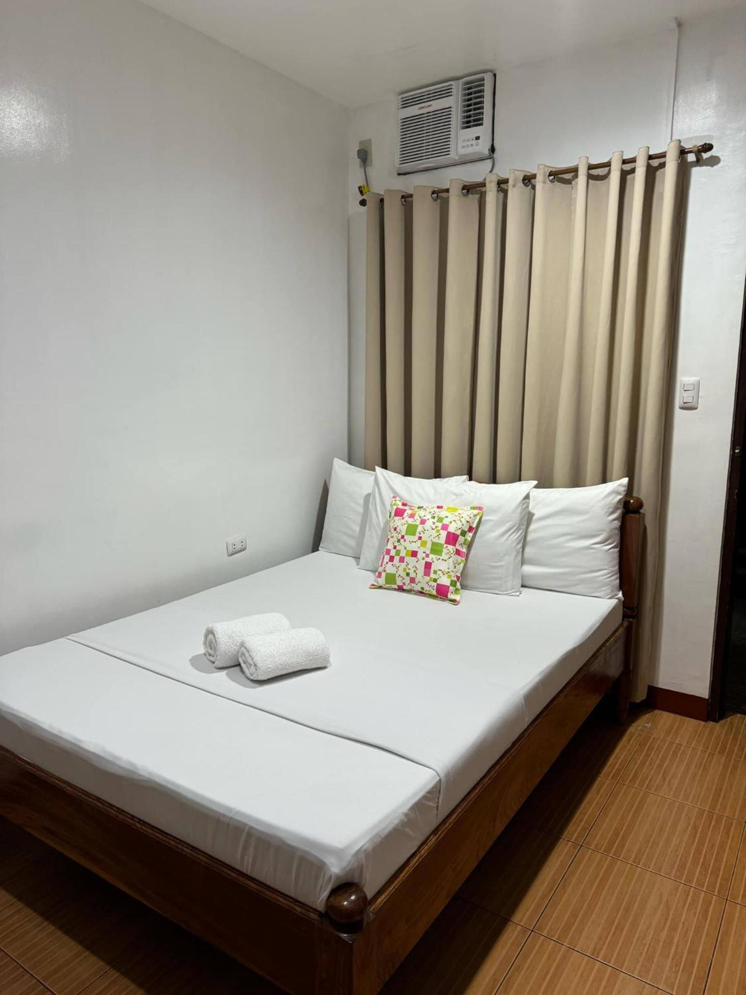 Seascape Lodging House Coron Oda fotoğraf